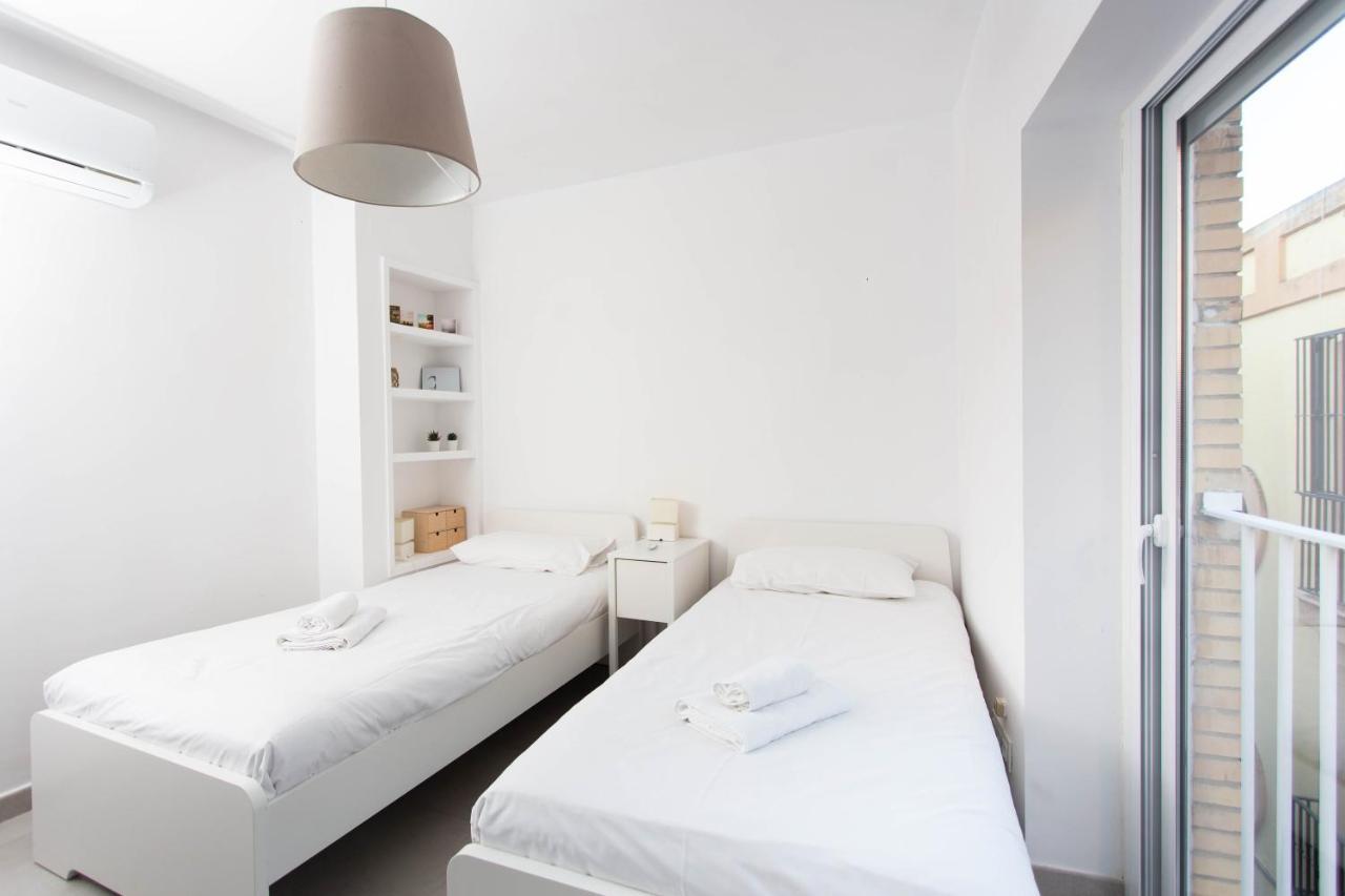 Duplex Penthouse With Terrace By Thegoodtourist Appartement Sevilla Buitenkant foto